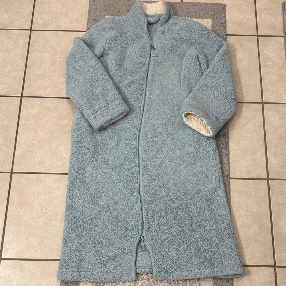 L.L. Bean Light Blue Womens Fleece Full Zip Robe with side pockets